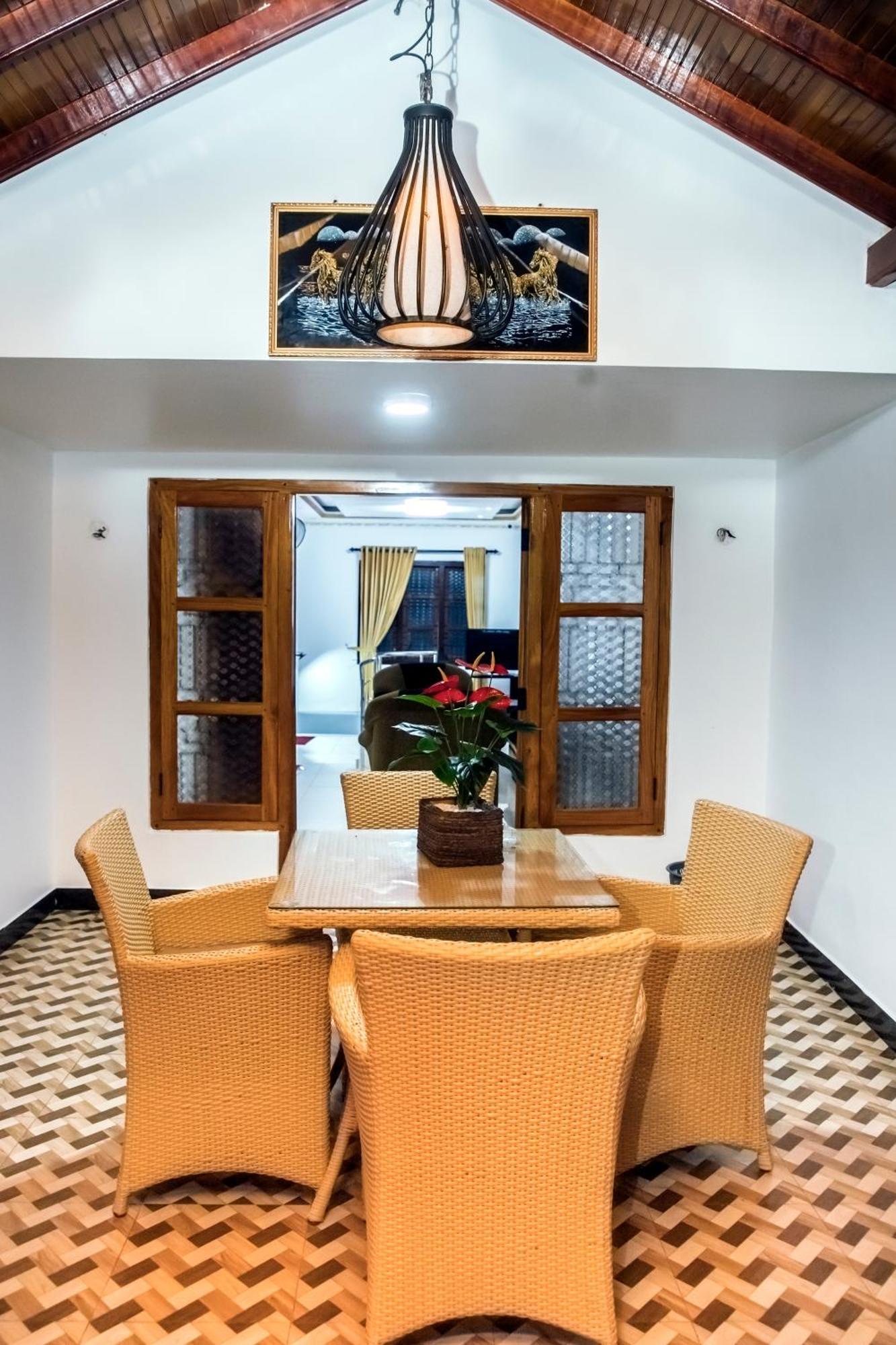 Golden Star Guest House Джафна Экстерьер фото